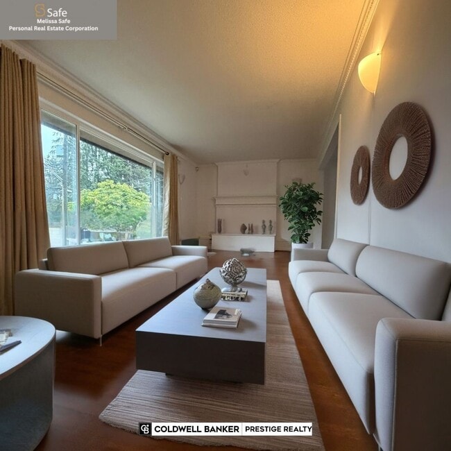 Building Photo - 4059 Liverpool St