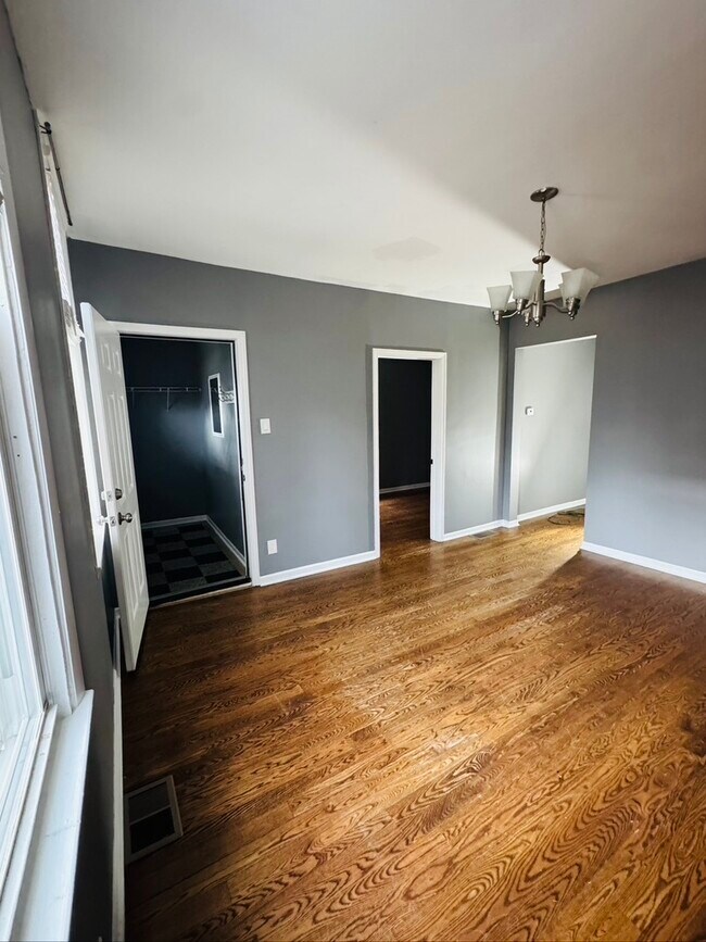 Photo - 2123 N Mango Ave Unit 1