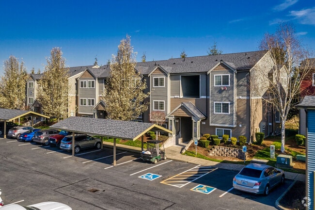 Tarmigan At Wapato Creek Apartments For Rent in Fife, WA
