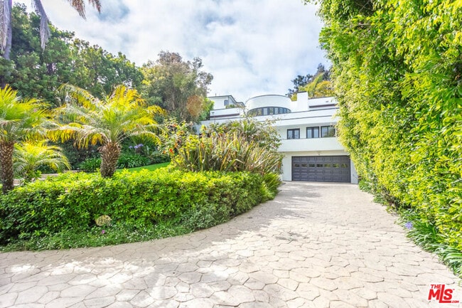 Building Photo - 12309 W Sunset Blvd Rental