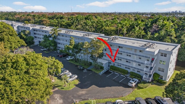 Photo - 107 Royal Pk Dr Unit 1e