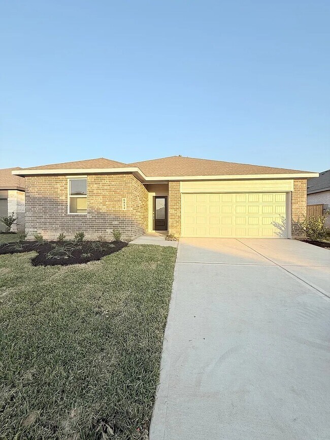 Building Photo - 6814 Dutch Iris Dr