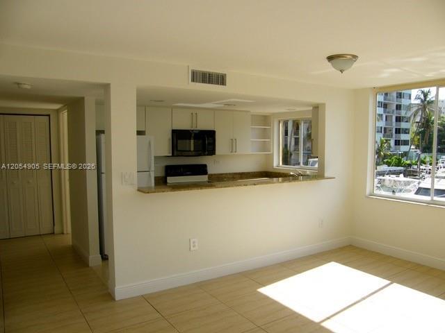 Photo - 1740 NW N River Dr Unit 214