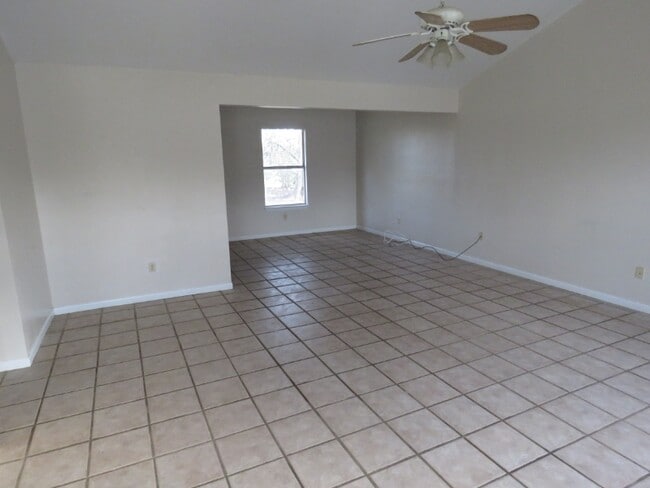 192 Crescent Creek Ln