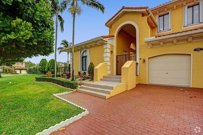 Building Photo - 7722 SW 188th Terrace Rental