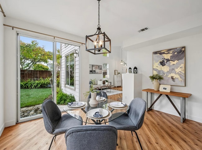 25 Farallon Ct