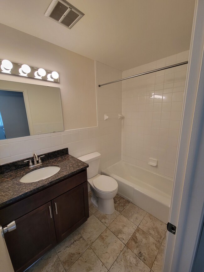 Photo - Sheraton Place Apartments