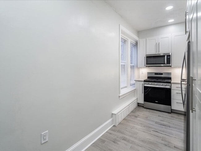 Photo - 510 Millburn Avenue Apartments