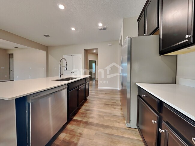 Photo - 111 Hemlock Point