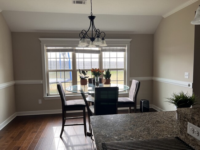 Photo - 4875 Ken Miles Dr