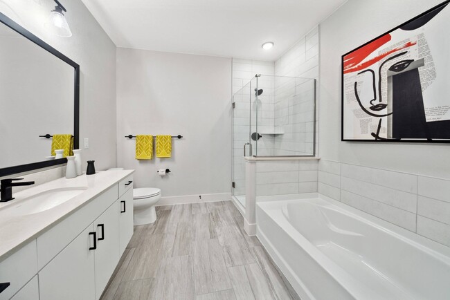 RiNo_interior_bathroom (2) - AMLI RiNo