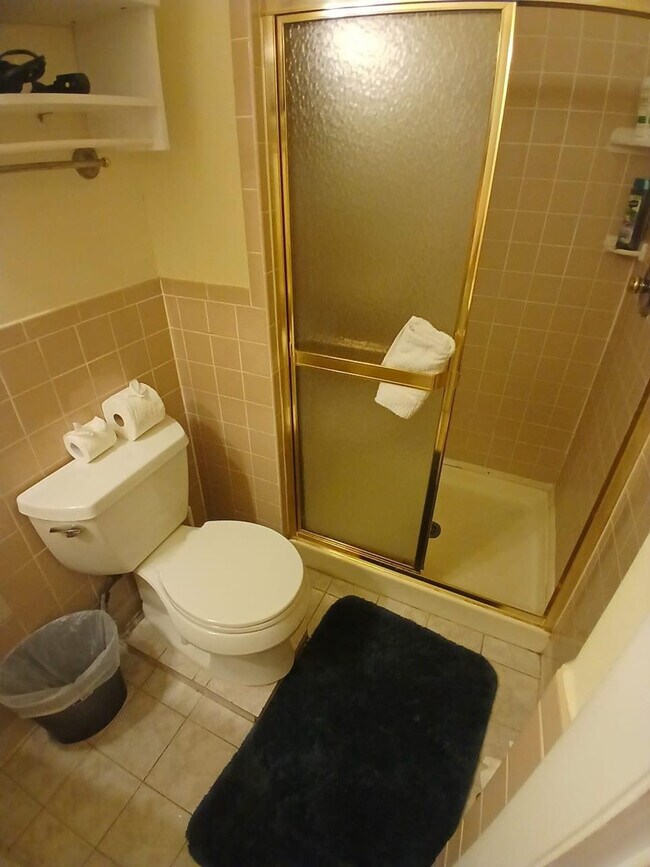 1936 Hull Rd Unidad SI FL1-ID1473412P