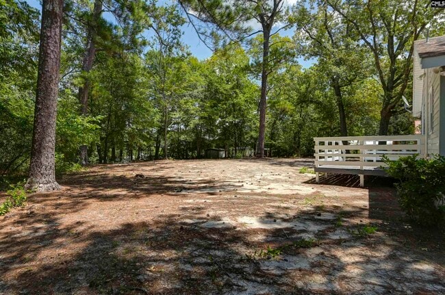 1330 Kingston Rd