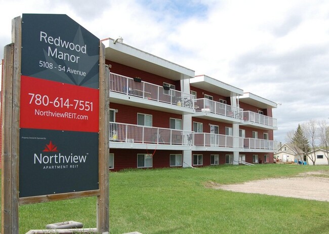 Photo - Redwood Manor