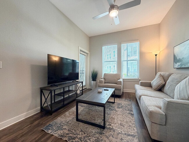 Photo - 2615 N Grady Ave Unit SI ID1504566P