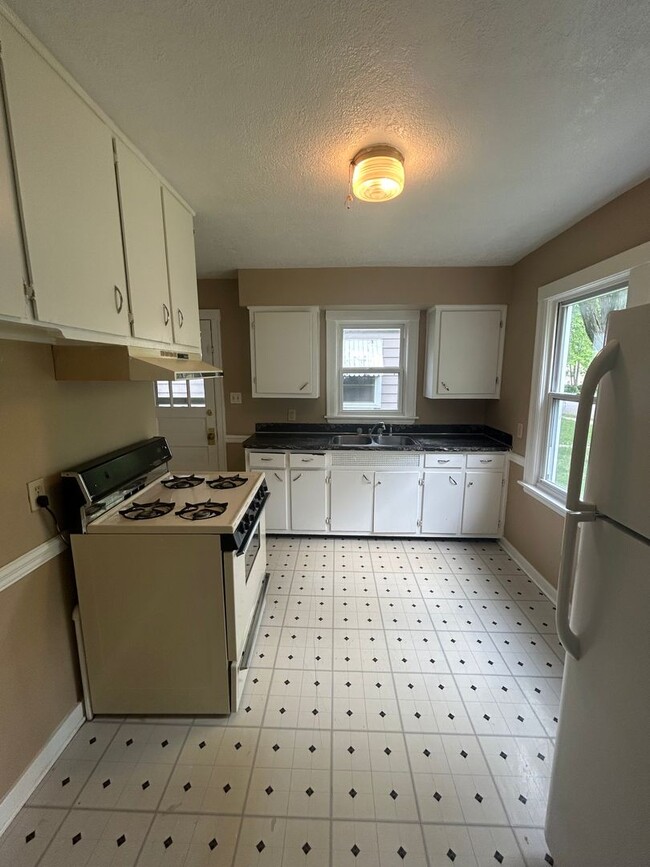 Photo - 4422 Gaywood Dr