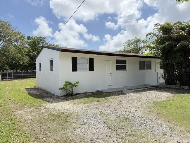 Photo - 26633 SW 138th Ct Apartment Unit LEFT (26631)
