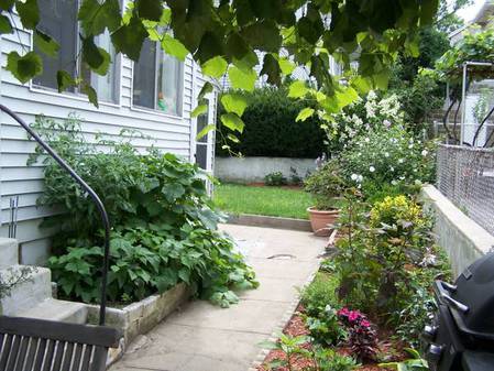 146 Hillside Rd Unit 1