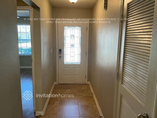 Photo - 372 Sunshine Dr