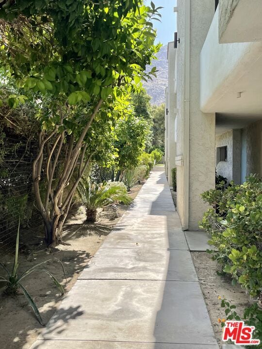 Photo - 261 E La Verne Way Unit L