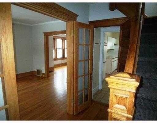 Photo - 112 E Davis Ave