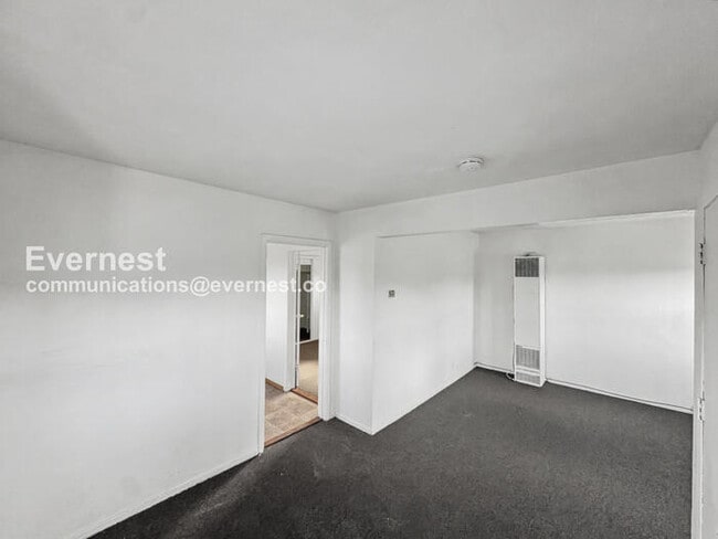 Photo - 440 18th St Unidad b