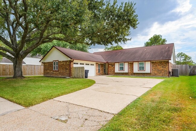 Photo - 14930 Aspen Hills Dr