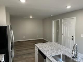 Photo - 410 Charles Ave