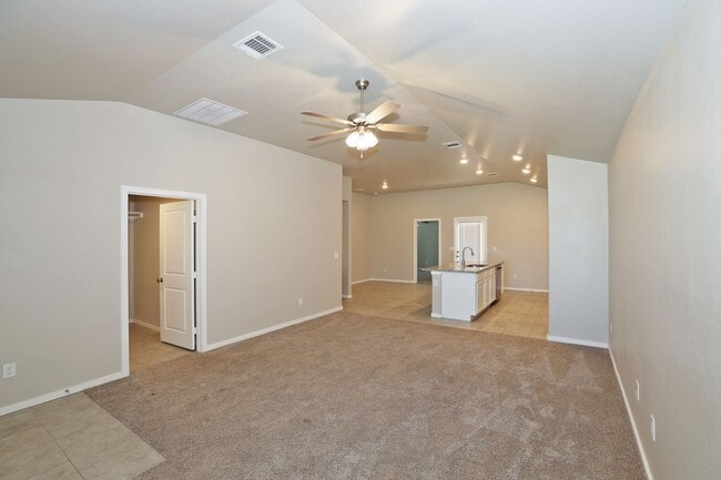 Photo - 7205 Athens St