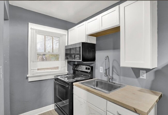 Photo - 810 N Euclid Ave