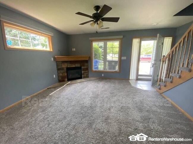 Photo - 2100 Meadow Chase Ln