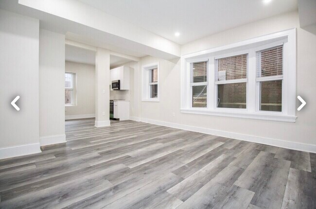 Photo - 18 Walnut St Unit 1L