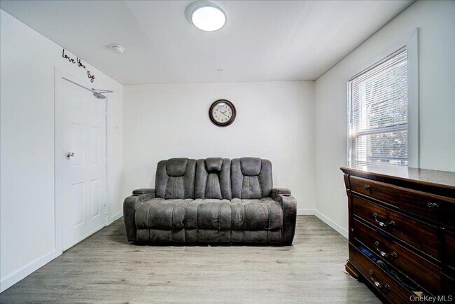 Photo - 1256 North Ave Unit 18