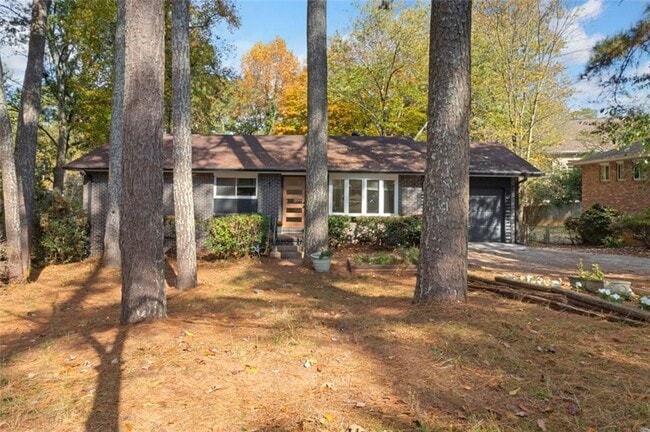 Building Photo - 2958 Harcourt Dr Rental