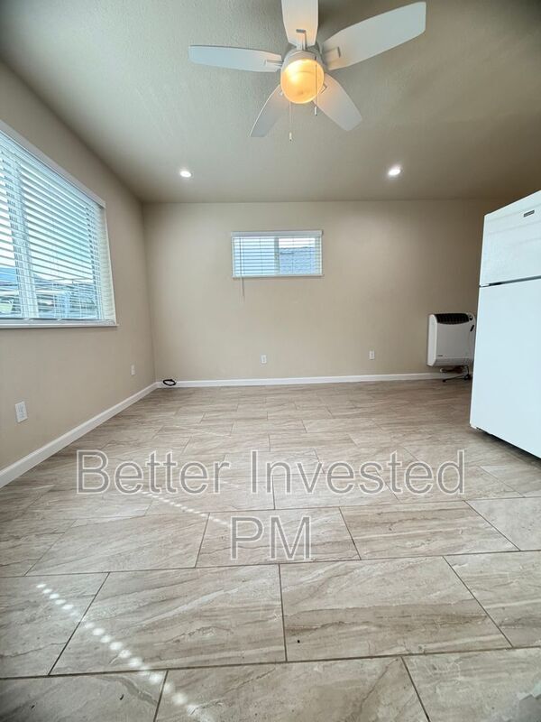 745 Porzio Ln