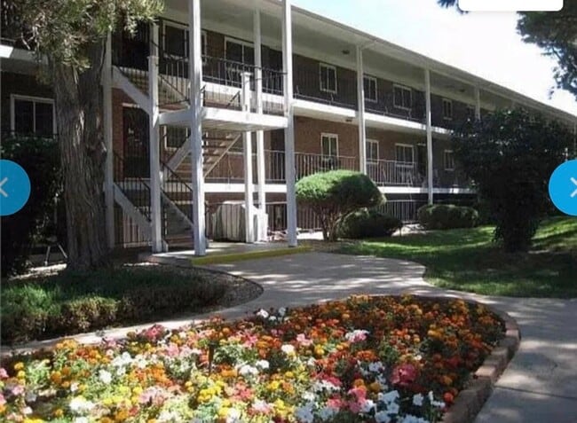 Building Photo - 6800 E Tennessee Ave