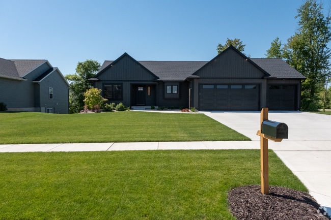 Building Photo - 7269 Yellowstone Dr Rental