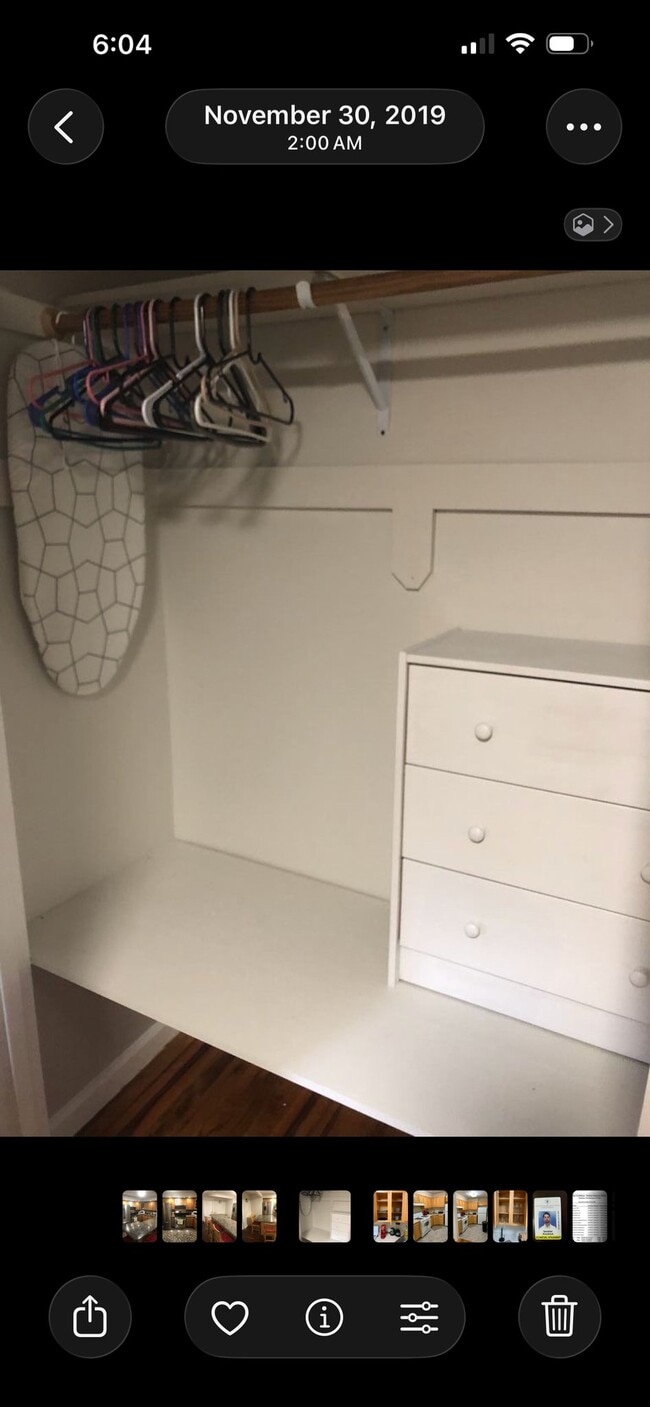 Photo - 305 E Mt Eden Ave Unit Apt 1