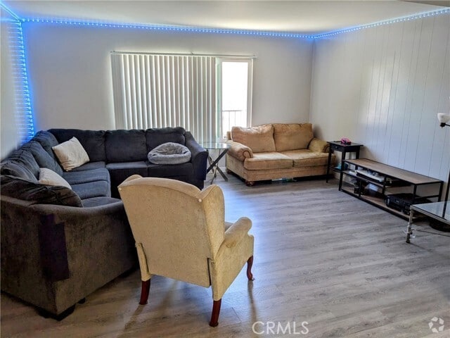Building Photo - 2758 Orange Ave Unit 16 Rental