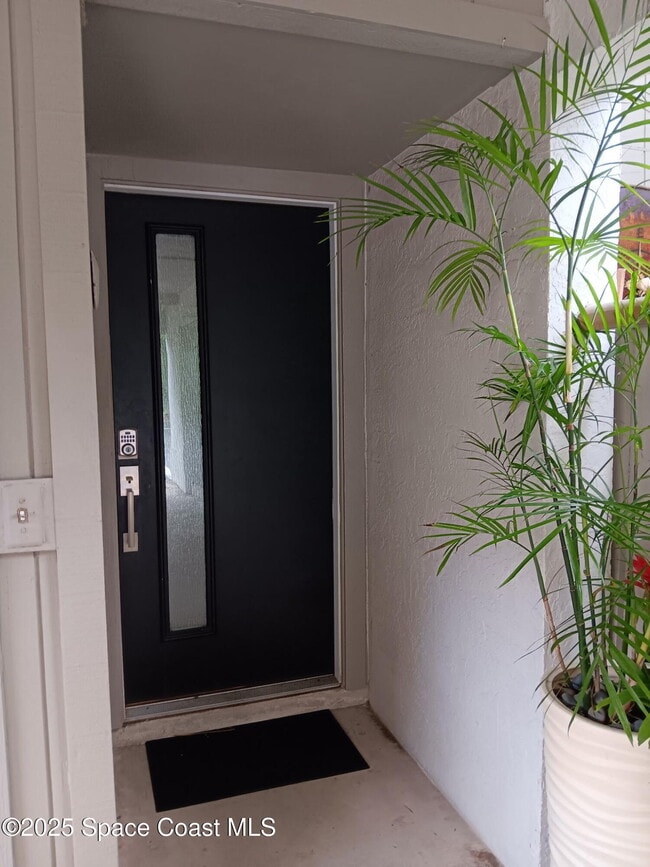 Photo - 100 Coral Way E