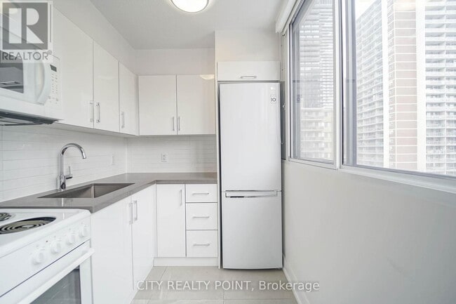 33 Isabella St Unit 2513