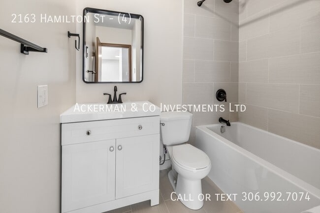 Building Photo - 2163 Hamilton St Unit (4)