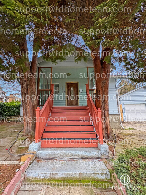 Building Photo - 4850 13th Ave S Unit #B Rental