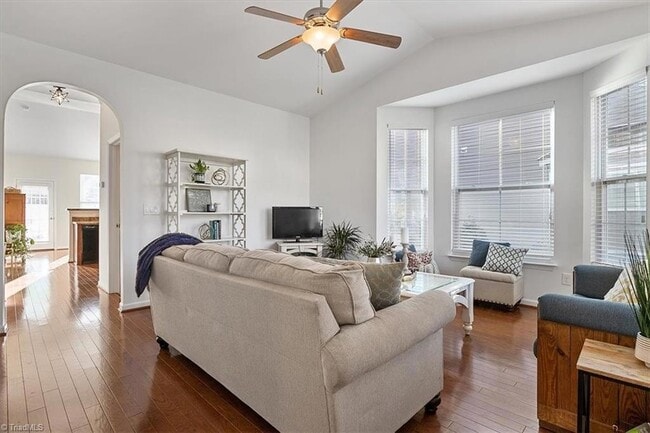 Photo - 1173 Kelso Ln