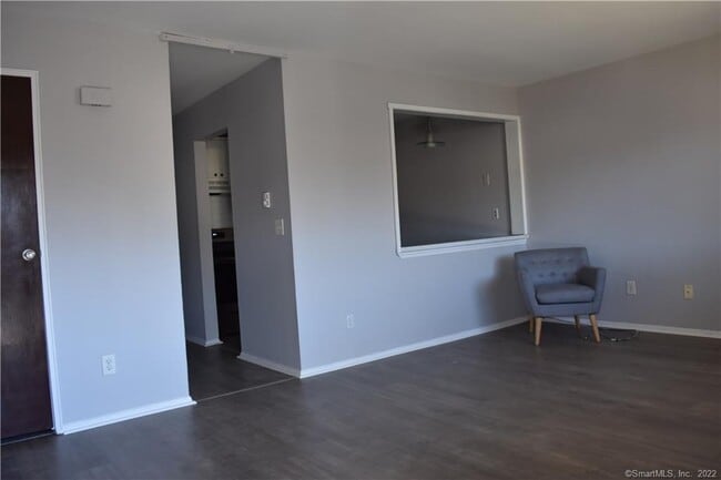 Photo - 27 Bostwick Arms Unit 34