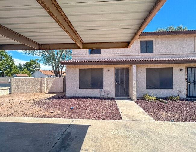6134 E Glencove St Unit 1
