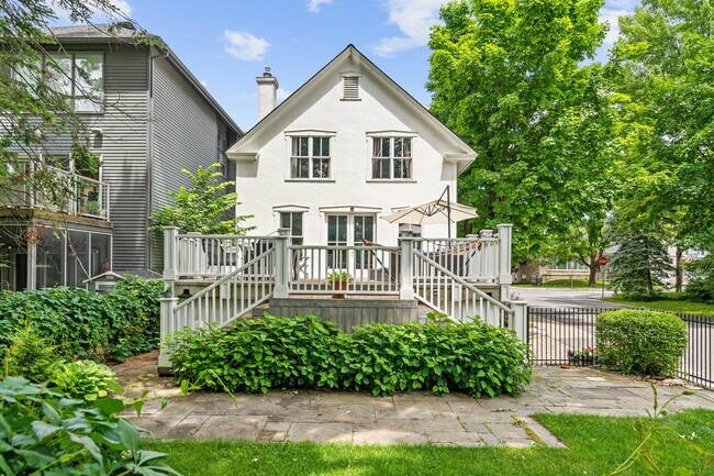 Photo - 135 Stanley Ave