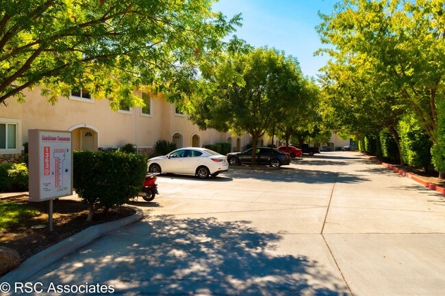 Photo - 1363 E Lindo Ave Unit 5