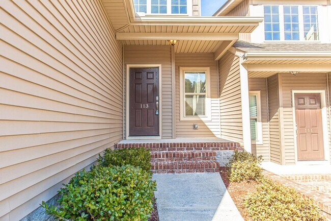 Photo - 113 Cypress Cir