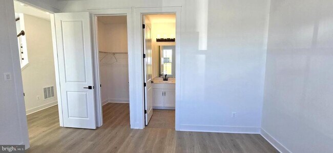 Photo - 1726 Blacksmith Wy
